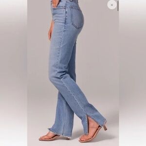 Abercrombie & Fitch Curve Love The 90s Straight Ultra High Rise Size 27/4S-NWT